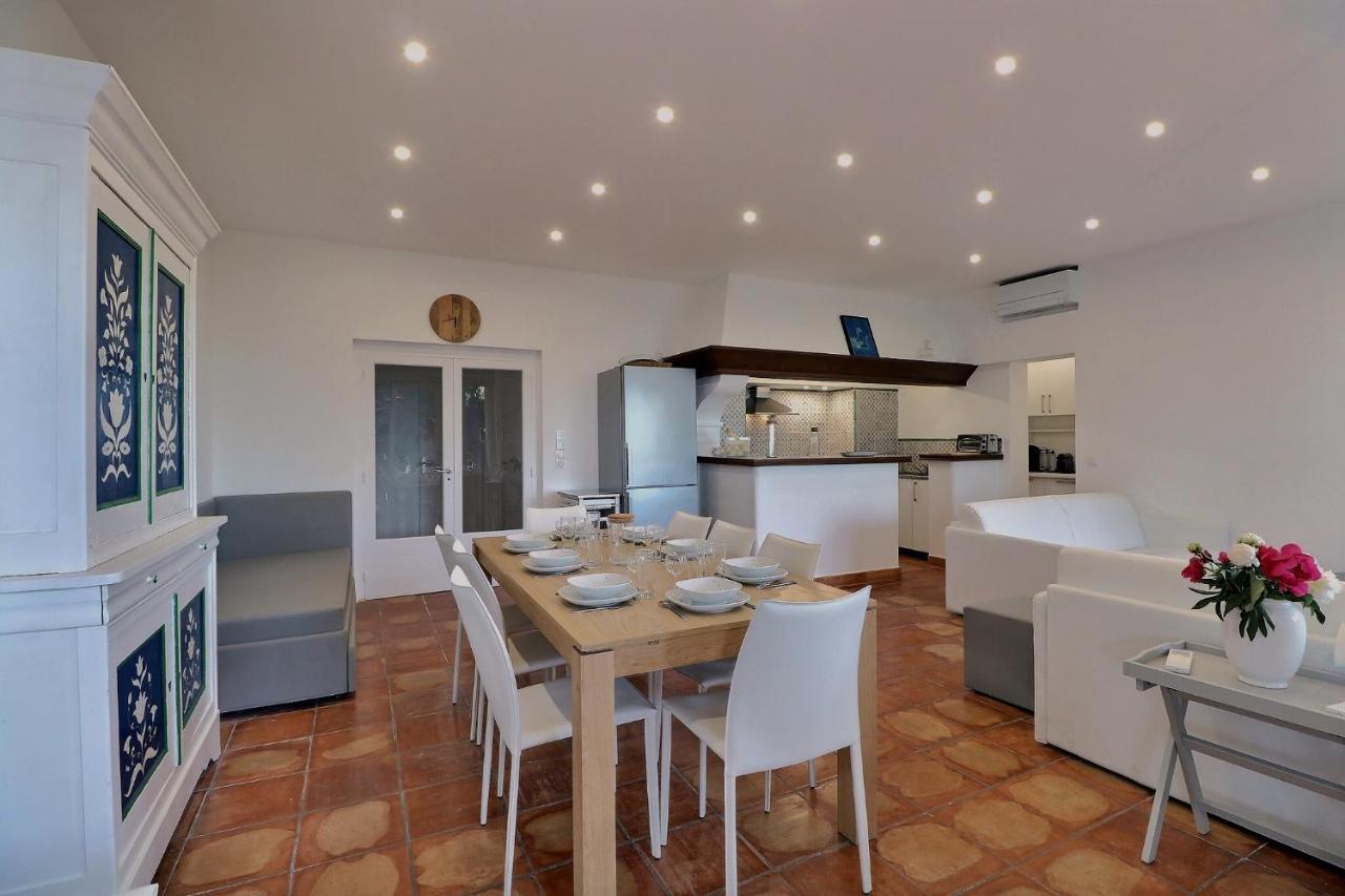 Villa Des Fontenelles La Croix-Valmer Esterno foto