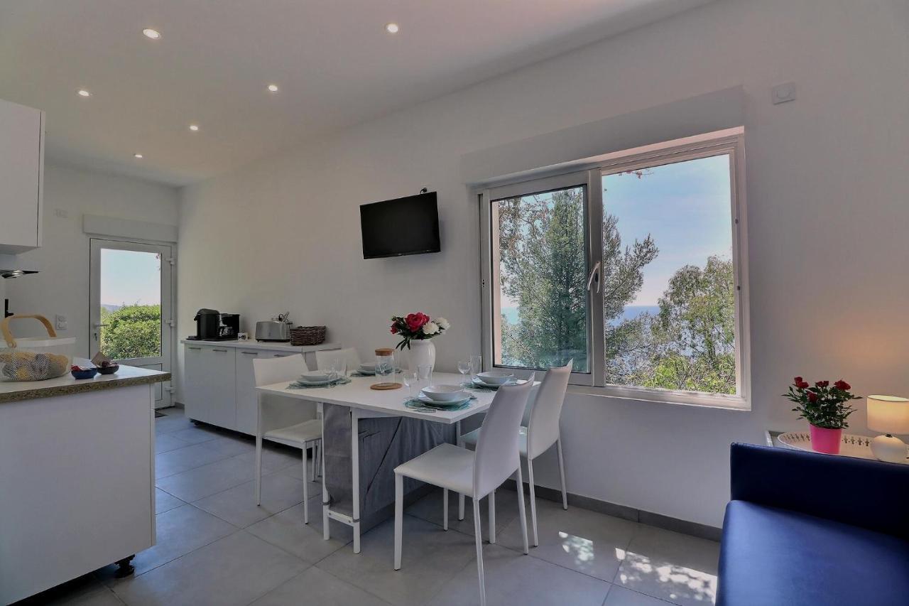 Villa Des Fontenelles La Croix-Valmer Esterno foto