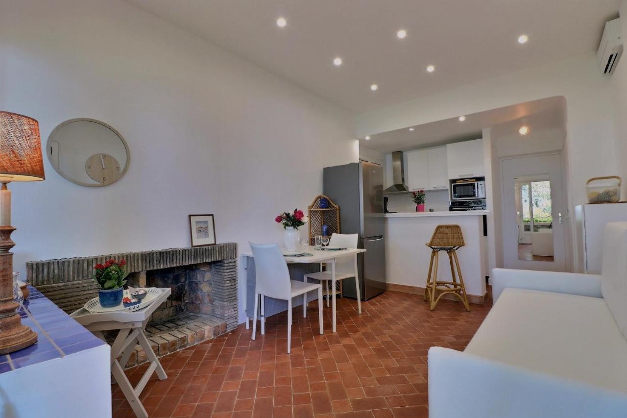 Villa Des Fontenelles La Croix-Valmer Esterno foto